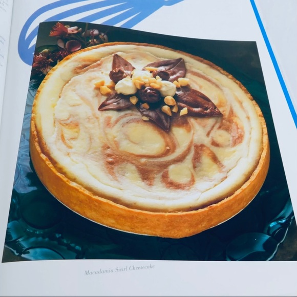 Decadent Desserts Vintage Cookbook by Tupperware - Picture 6 of 14